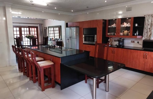 Harare Apartment | Contemporary, spacious guesthouse surrounded with green garden and pool in Mount Pleasant - 2063