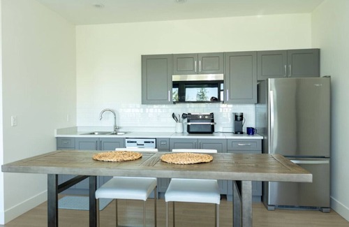 Regional District of Nanaimo House | Contemporary Studio with Panoramic Ocean Views