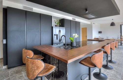 Nice Villa | Contemporary villa in Nice, sea view La Dolce Vita