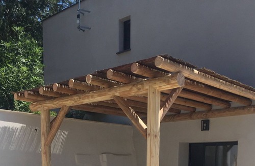 Quartier des Espesses Villa | Contemporary villa near the city center of Nimes