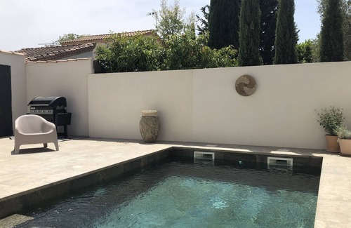 Quartier des Espesses Villa | Contemporary villa near the city center of Nimes