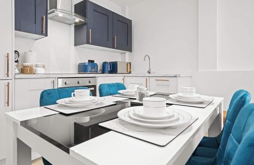 Norwich Apartment | Contractors/Families/FREE Parking/City Centre