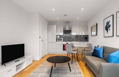 Eastleigh Apartment | Convenient 1 Bed Apartment in central Eastleigh