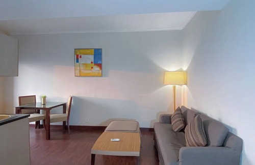 Old Jakarta Apartment | Convenient 1BR Apt, 10-min from Dreamland Ancolnnn
