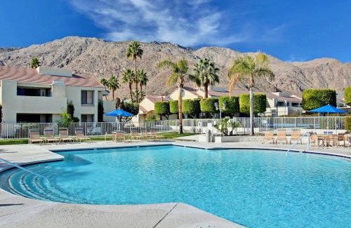 Downtown Palm Springs House | Convenient & Cozy Downtown