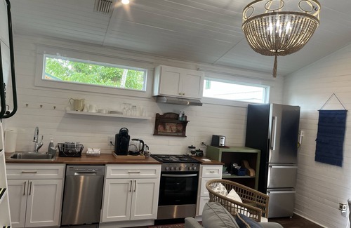 Fairhope Apartment | Convenient Cozy Fairhope Guest Cottage