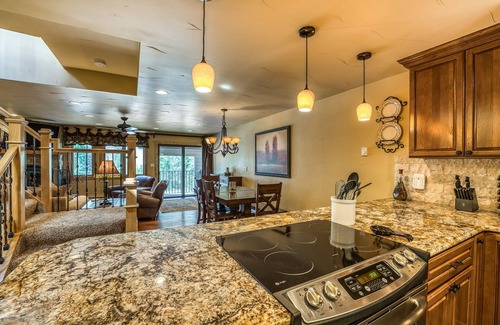 Vail Condo | Convenient East Vail 2 Bedroom Condo by Gorecreek Rentals
