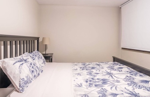 Kabatas Apartment | Convenient Flat w Garden 10 min to Galataport