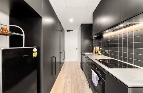 Hawthorn East Apartment | Convenient located 1 bedroom Apartment in Hawthorn