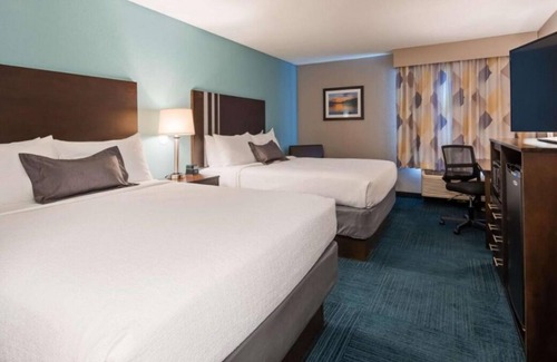 Blaine House | Convenient Location, Near Wheeling Island Casino, Wheeling Heritage Port