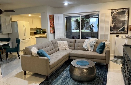 Cathedral City Condo | Convenient South Palm Springs location!