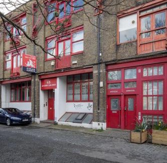 Shoreditch Apartment | Convenient Studio Apartment in Shoreditch