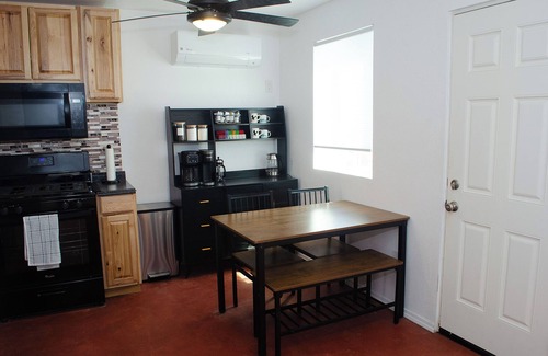 Santa Fe House | Convenient to the Plaza and Railyard in a quiet neighborhood. Pet Friendly!