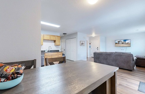 Brighton Apartment | Convenient Two King Near Everything Fun