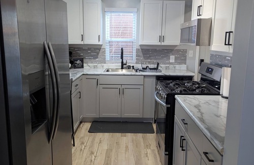 Lind-Bohanon House | Conveniently located home in a quiet family friendly neighborhood!