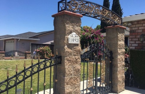 South San Jose House | Conveniently located by 101, 280, 680, 87: home for business travelers