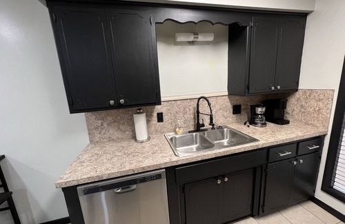 Fort Smith House | Conveniently located duplex!