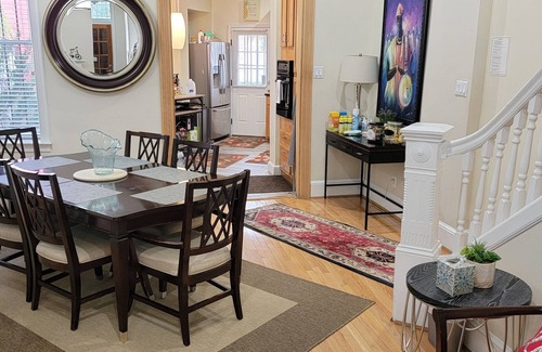 Shaw House | Convention Center/Logan Circle Large Cozy and Convenient house . Work Score 96!