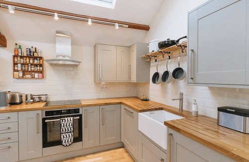 Welton Apartment | Converted 1 Bed Barn close to the National Park
