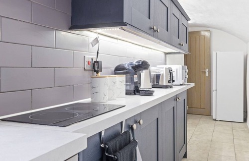 Angel Apartment | Converted Victorian Bakery