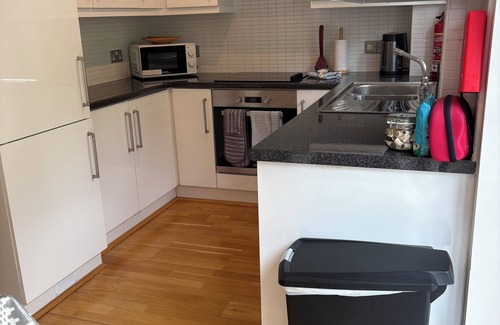 Conwy House | Conwy Retreat with Castle Views