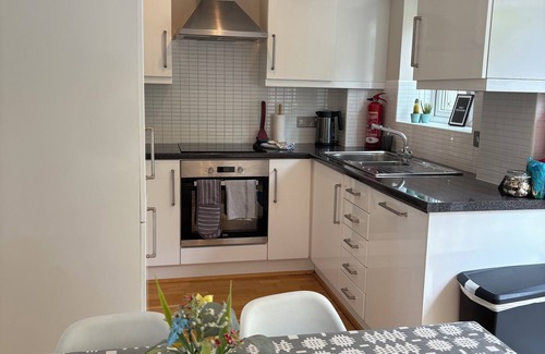 Conwy House | Conwy Retreat with Castle Views