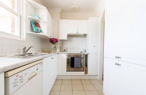 Randwick Apartment | Coogee Beach Comfort
