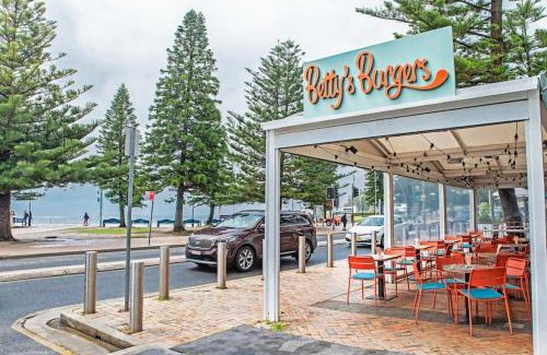 Coogee Apartment | Coogee Beachside Hideaway 3