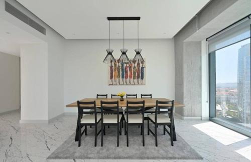 Bomonti Apartment | Cool Airy Modern 2bd2bath Parkingpoolgym! #219