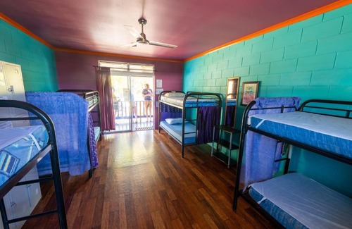 Agnes Water Hostel | Cool Bananas Backpackers