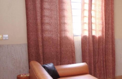 Tema Bed & Breakfast | Cool bed & breakfast with AC in Ashiaman Kubekro No 2
