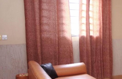 Tema Bed & Breakfast | Cool bed & breakfast with AC in Ashiaman Kubekro No 6