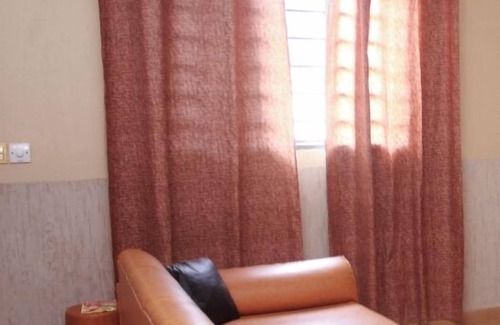 Tema Bed & Breakfast | Cool bed & breakfast with AC in Ashiaman Kubekro No 8