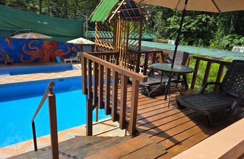 Ballena Villa | Cool Waters Jungle Deluxe Apartments