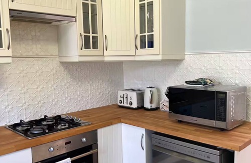 Shadforth Other | Coolbardie Springs Denmark. A secluded pet friendly retreat on Peace St.