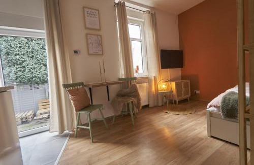 Worms Apartment | Coole Altbau-WE 1-ZKB Terrasse Worms Zentrum