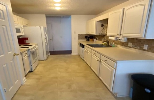 Pooler House | Cooler in Pooler on Outskirts of Historic Savannah