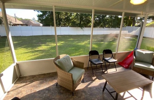 Pooler House | Cooler in Pooler on Outskirts of Historic Savannah