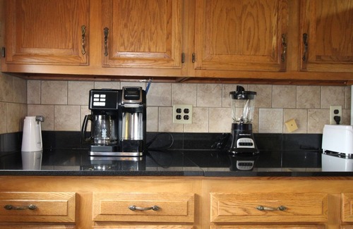 Oneonta Apartment | Cooperstown Baseball Rentals - 3rd Baseman