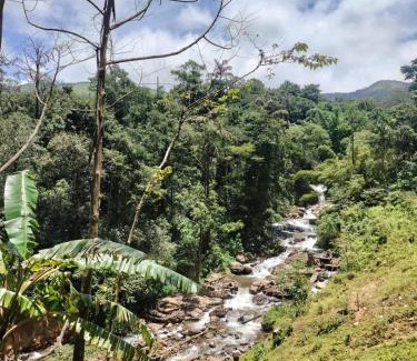 Mahadevpet Hotel | COORG HOTEL AND COTTAGE