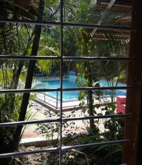 Mahadevpet Hotel | COORG HOTEL AND COTTAGE