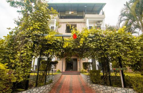 Somvarpet Resort | Coorg Jungle Camp Backwater Resort