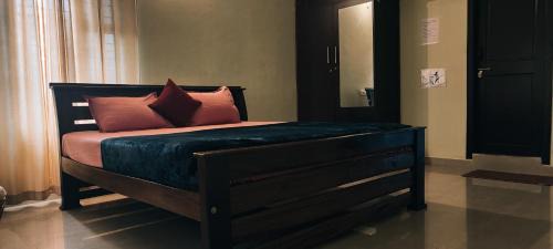 Madapura Apartment | Coorg Riverview Retreat Stay