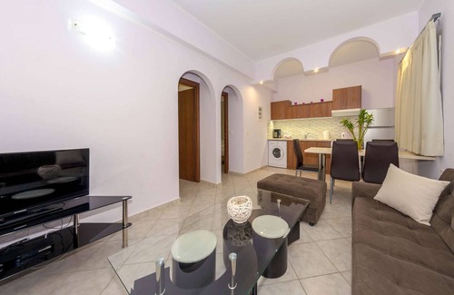 Vasilikos Villa | copacabana Dafni bay villa