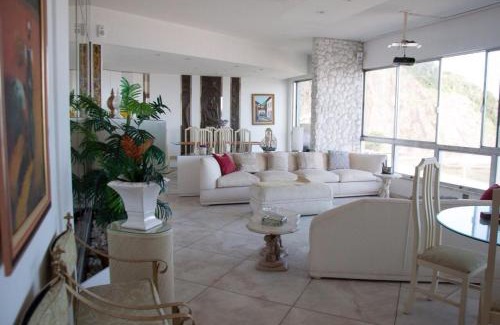 Leme Apartment | COPACABANA,LEME,AV ATLÂNTICA, FRENTE PARA O MAR!