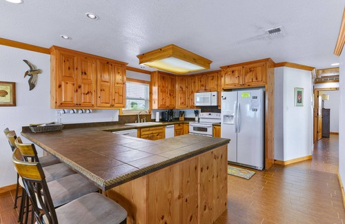 Rockport House | Copano Bay Sunset - LOCATION! LOCATION! LOCATION!