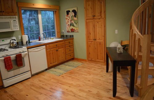 Ashford Cabin | Copper Creek Inn at Mt Rainier
