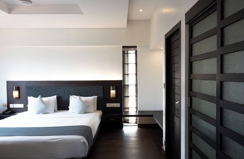 Kozhikode Hotel | Copper Folia