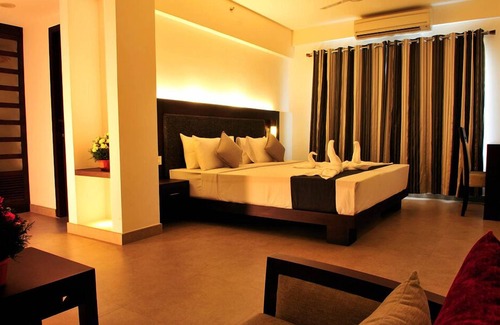 Kozhikode Hotel | Copper Folia