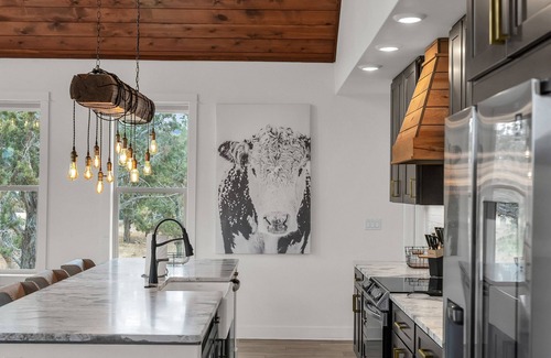 Orderville House | Copper Rock Ridge |Hot Tub |Pool Table| Near Zion